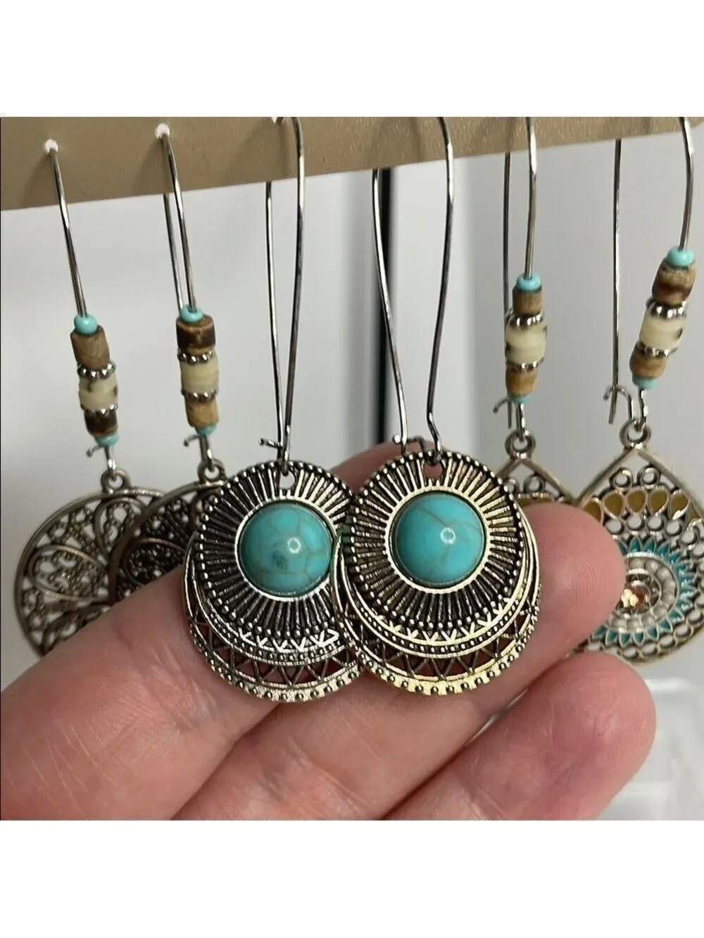 Fashion Jewelry this exquisite